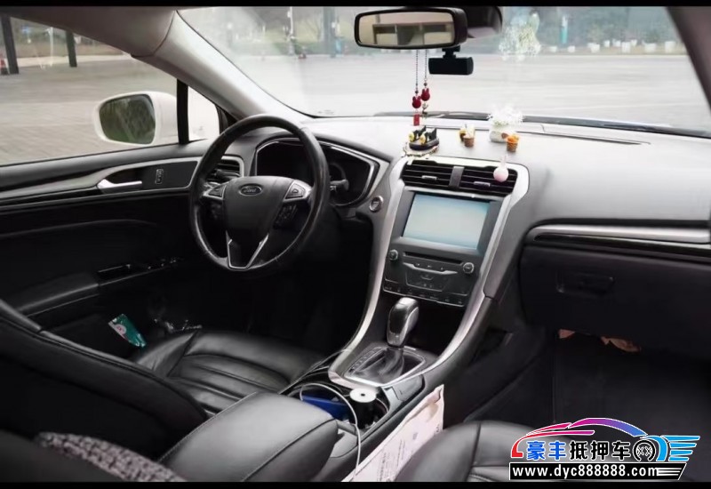 15年福特蒙迪欧轿车抵押车出售