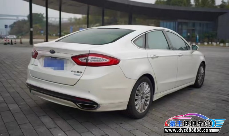 15年福特蒙迪欧轿车抵押车出售