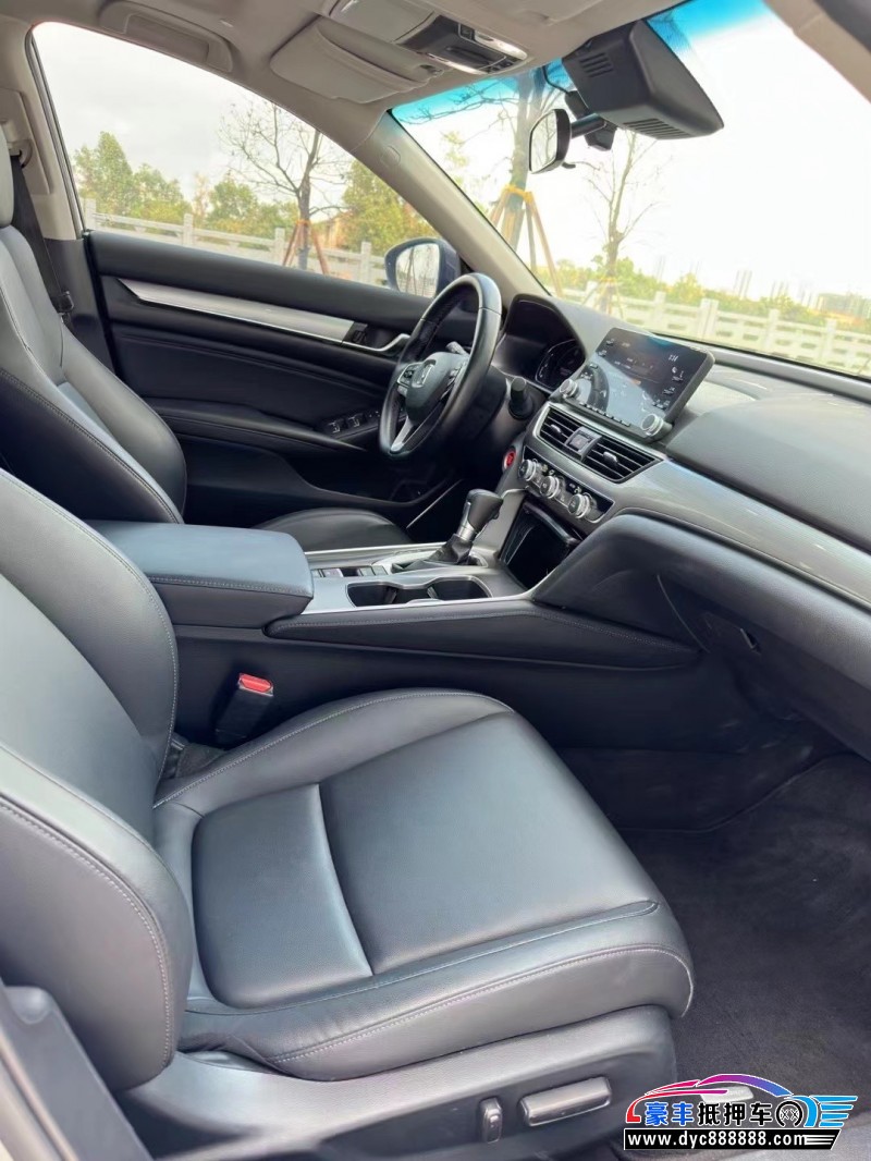 21年本田雅阁轿车抵押车出售