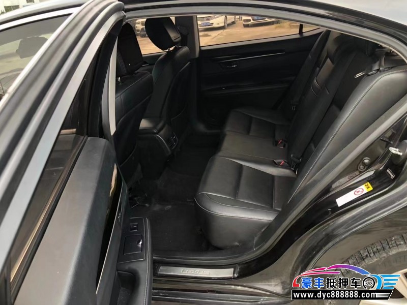 14年雷克萨斯ES轿车抵押车出售