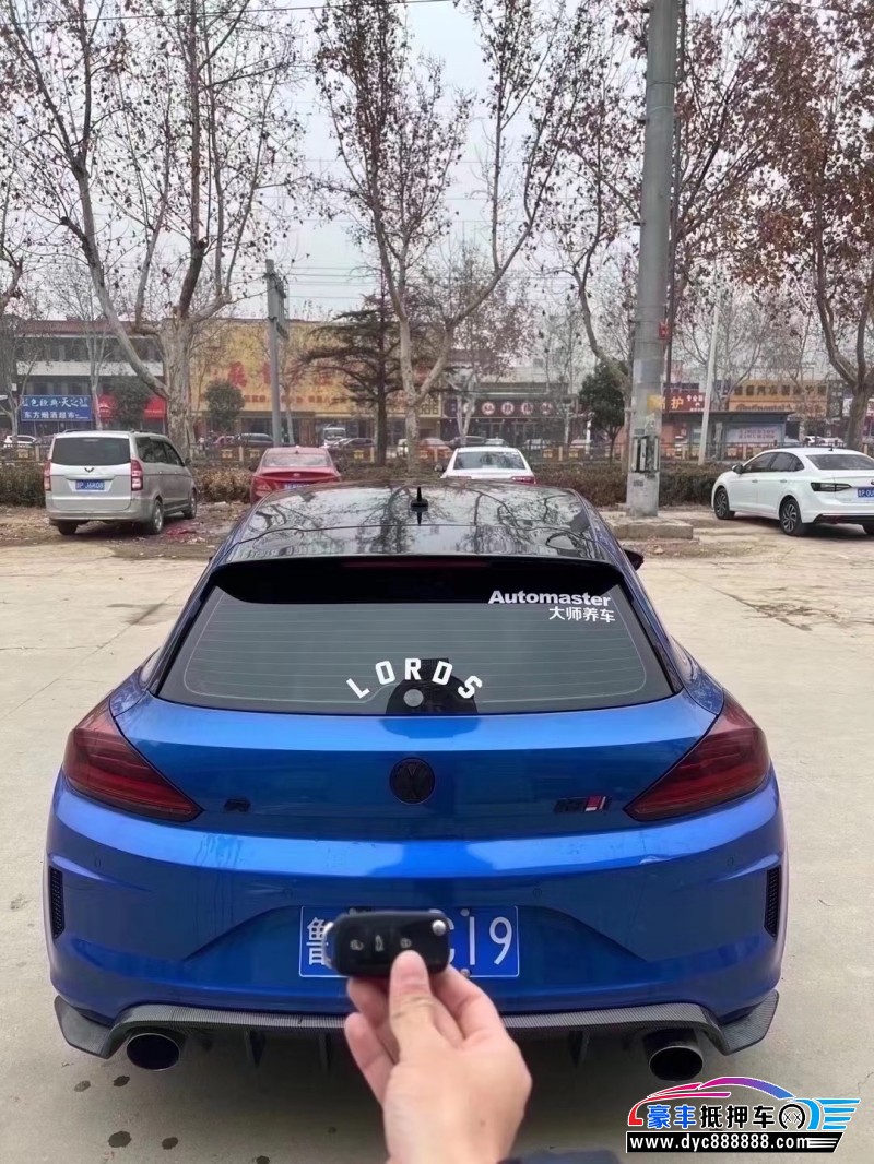 16年大众尚酷轿车抵押车出售