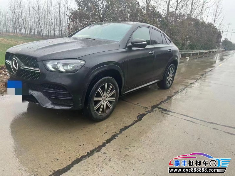 21年奔驰GLE轿车抵押车出售