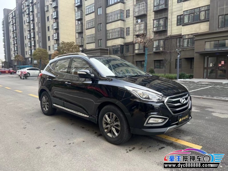 17年现代ix35SUV抵押车出售