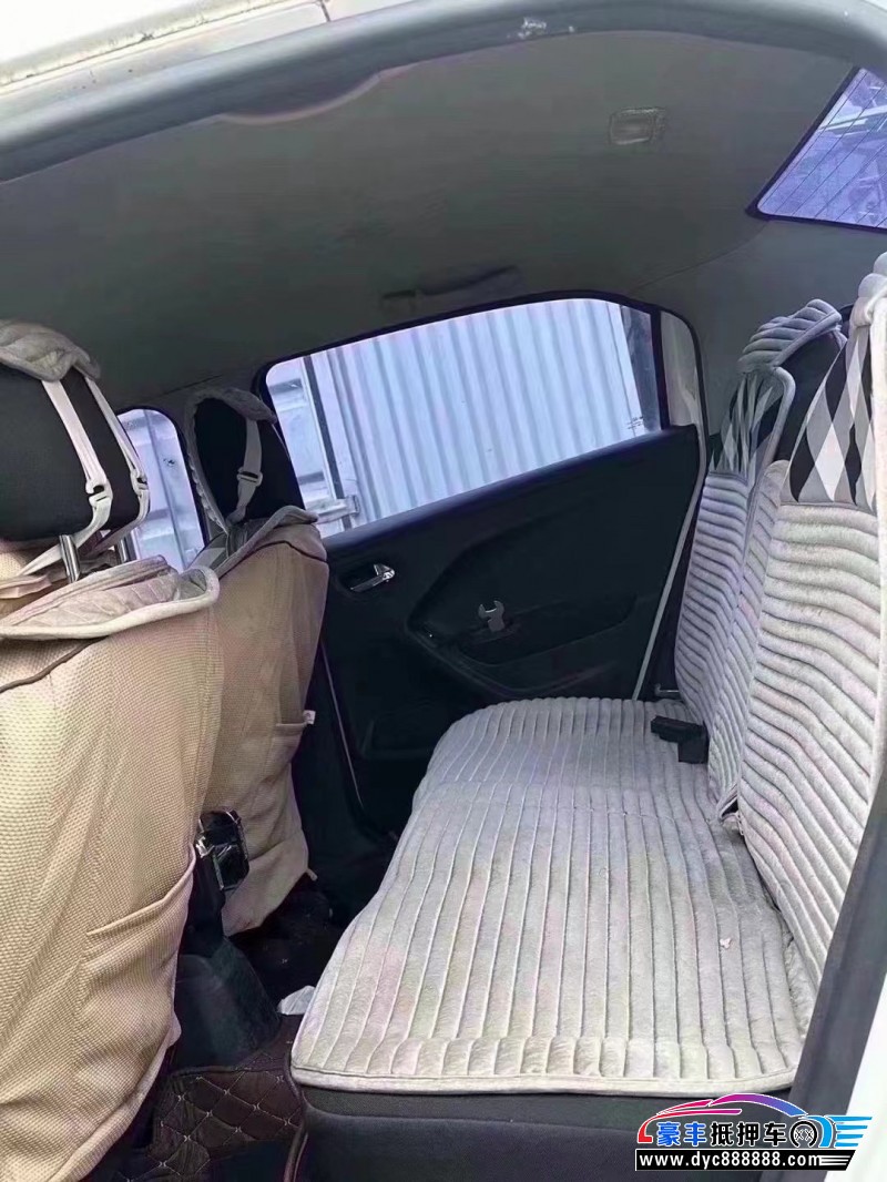 17年雪铁龙爱丽舍轿车抵押车出售