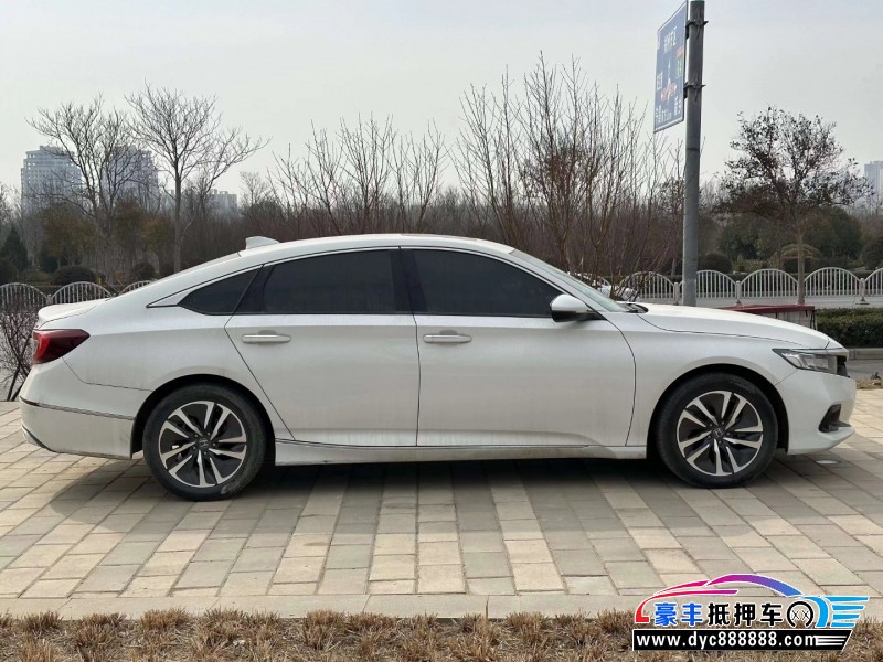 22年本田雅阁轿车抵押车出售