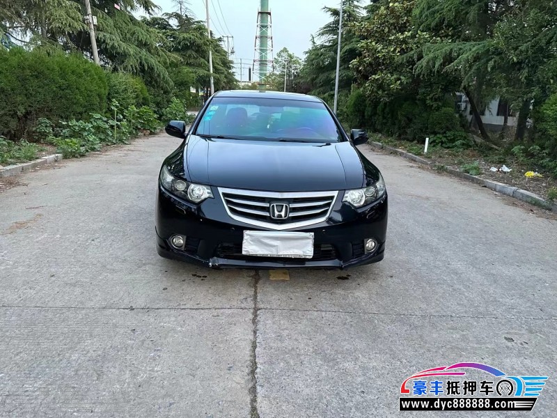 13年本田思铂睿轿车抵押车出售
