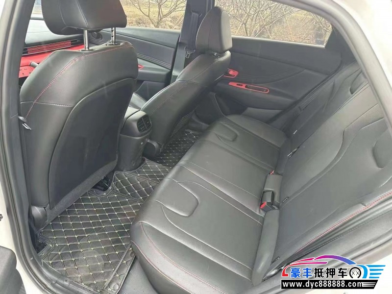 23年现代伊兰特轿车抵押车出售