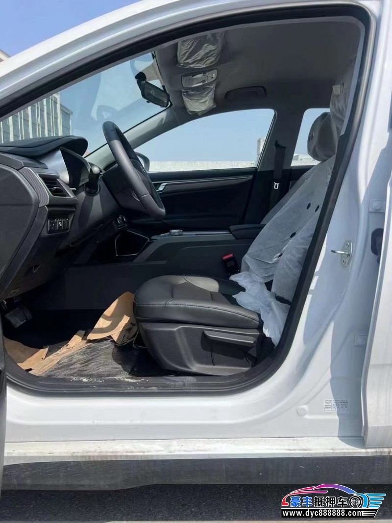 23年吉利帝豪EV轿车抵押车出售