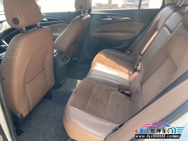 19年别克君威轿车抵押车出售