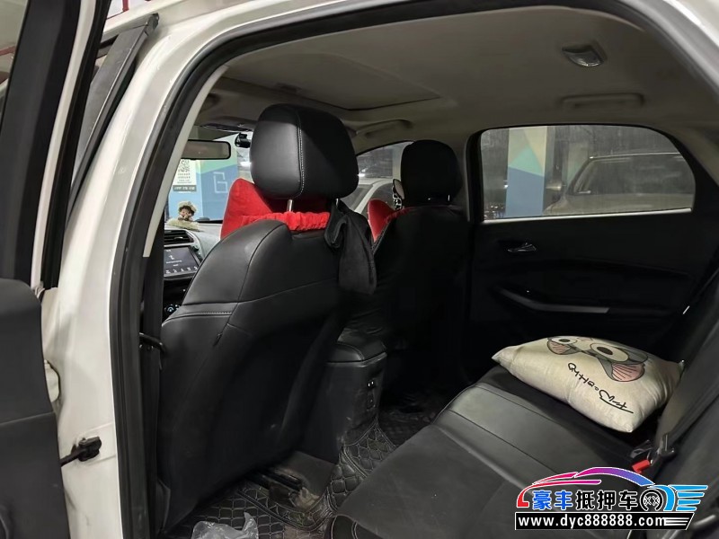 21年福特福睿斯轿车抵押车出售