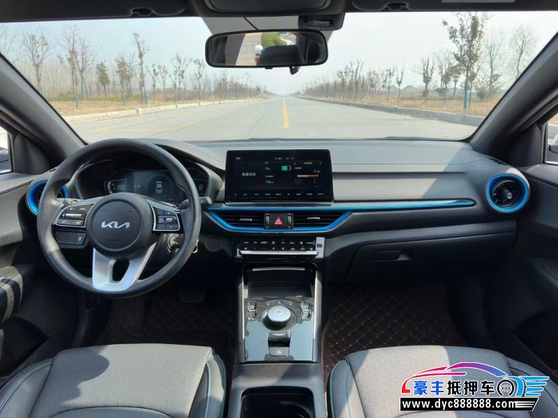 22年起亚K3轿车抵押车出售