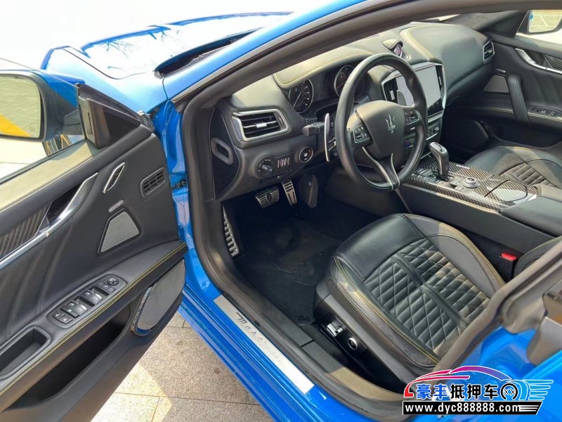 21年玛莎拉蒂Ghibli轿车抵押车出售