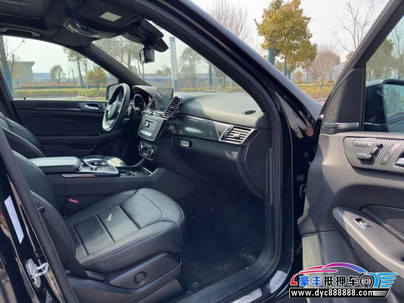 17年奔驰GLE轿车抵押车出售