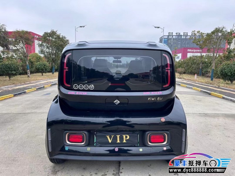 22年宝骏kiwi ev轿车抵押车出售