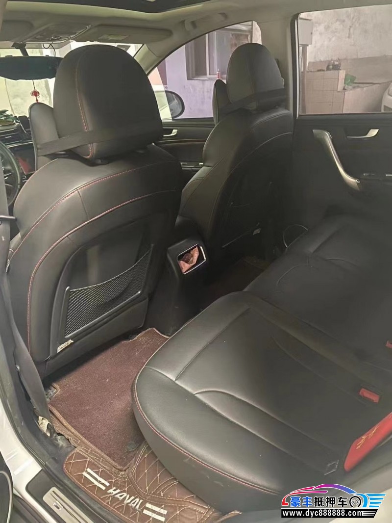 17年长城哈弗H6轿车抵押车出售