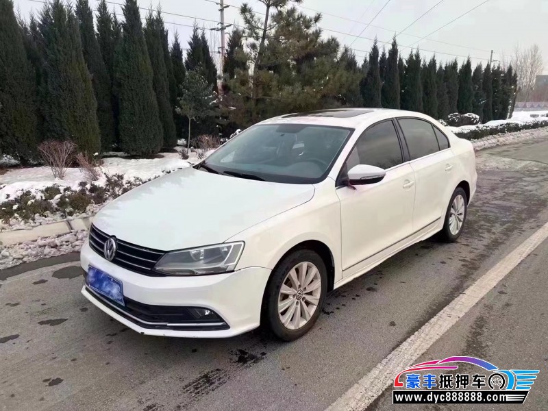 16年大众速腾轿车抵押车出售