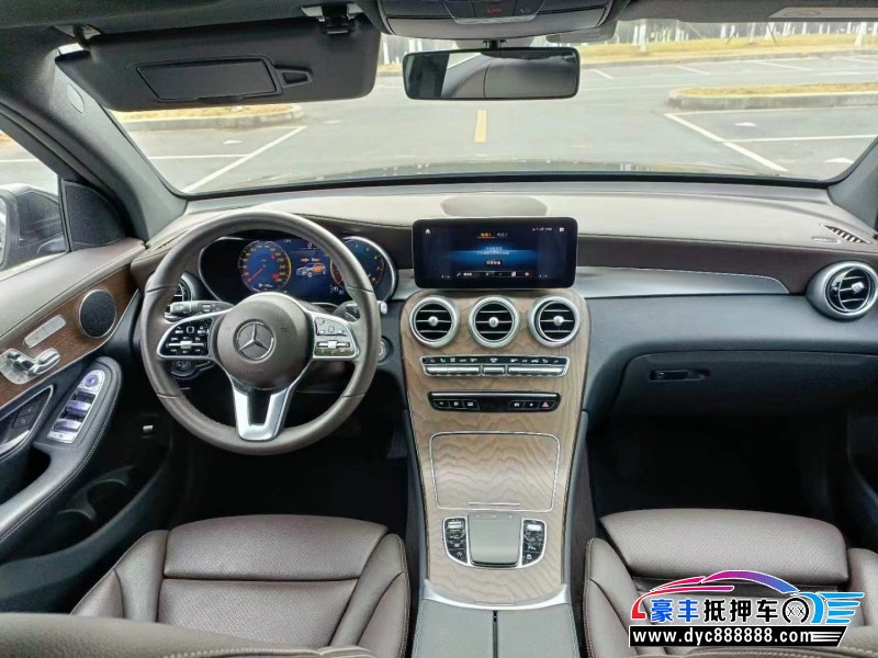 22年奔驰GLC轿车抵押车出售