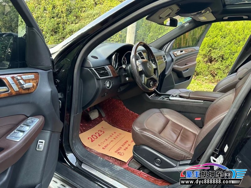 15年奔驰MLSUV抵押车出售