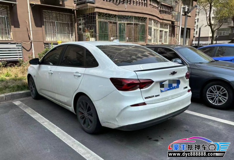 20年雪佛兰科鲁泽轿车抵押车出售