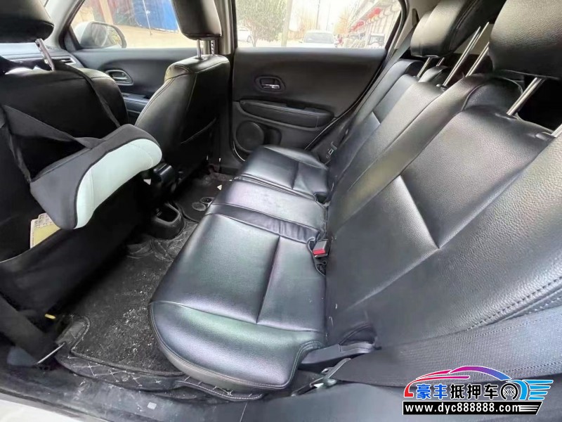 17年本田缤智轿车抵押车出售