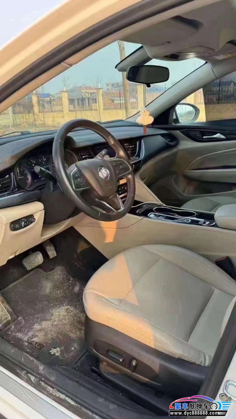 21年别克君威轿车抵押车出售