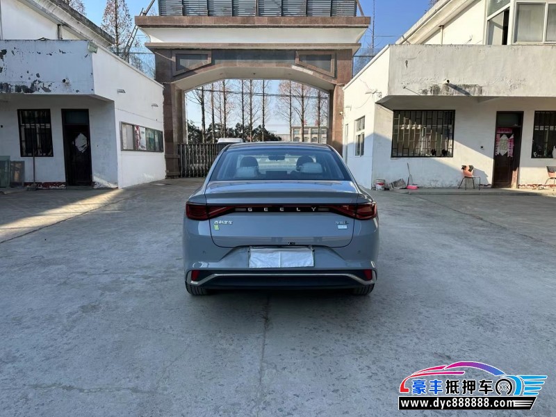 23年吉利雷神轿车抵押车出售