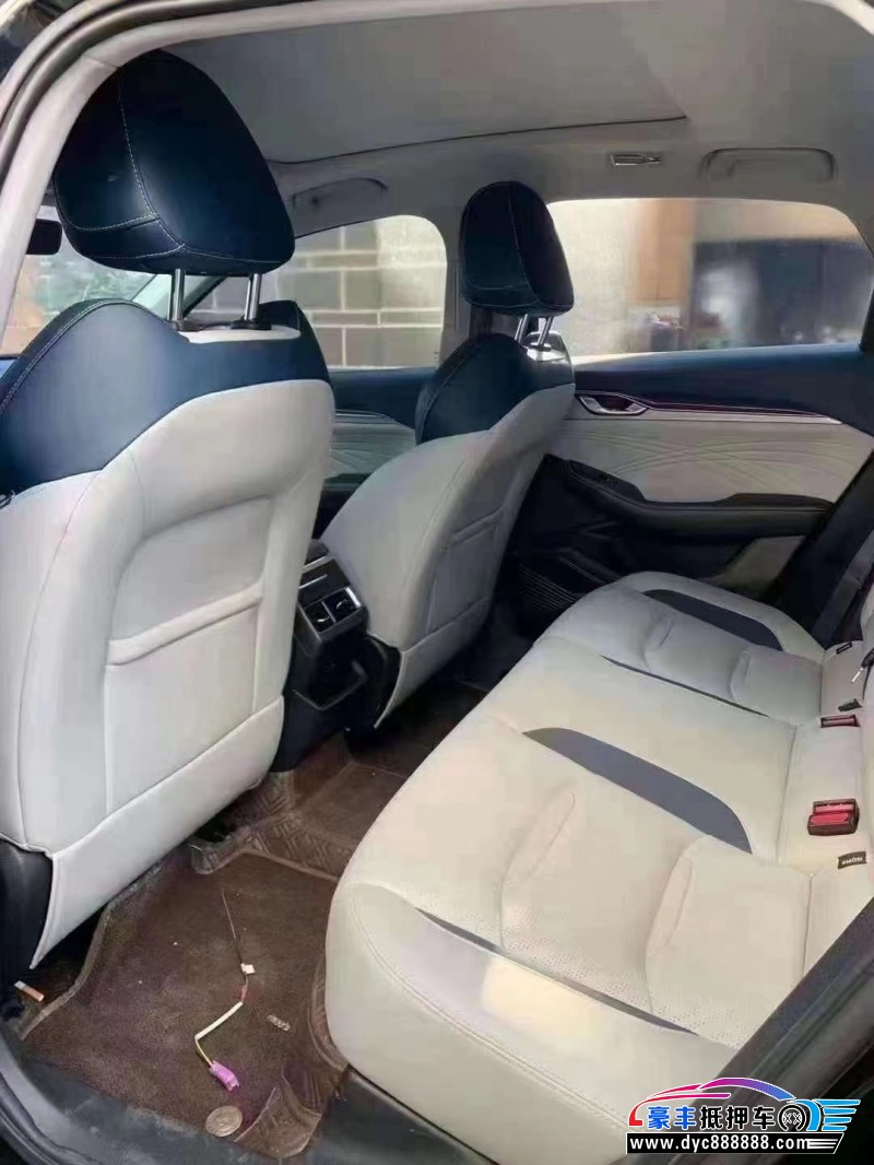 22年吉利星瑞轿车抵押车出售