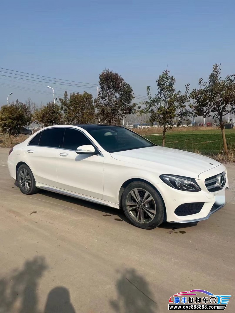 18年奔驰C轿车抵押车出售
