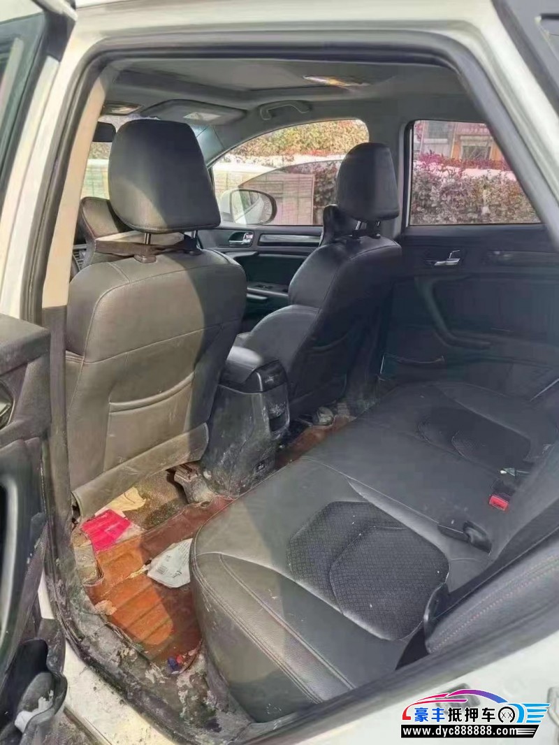 17年江淮瑞风S3轿车抵押车出售