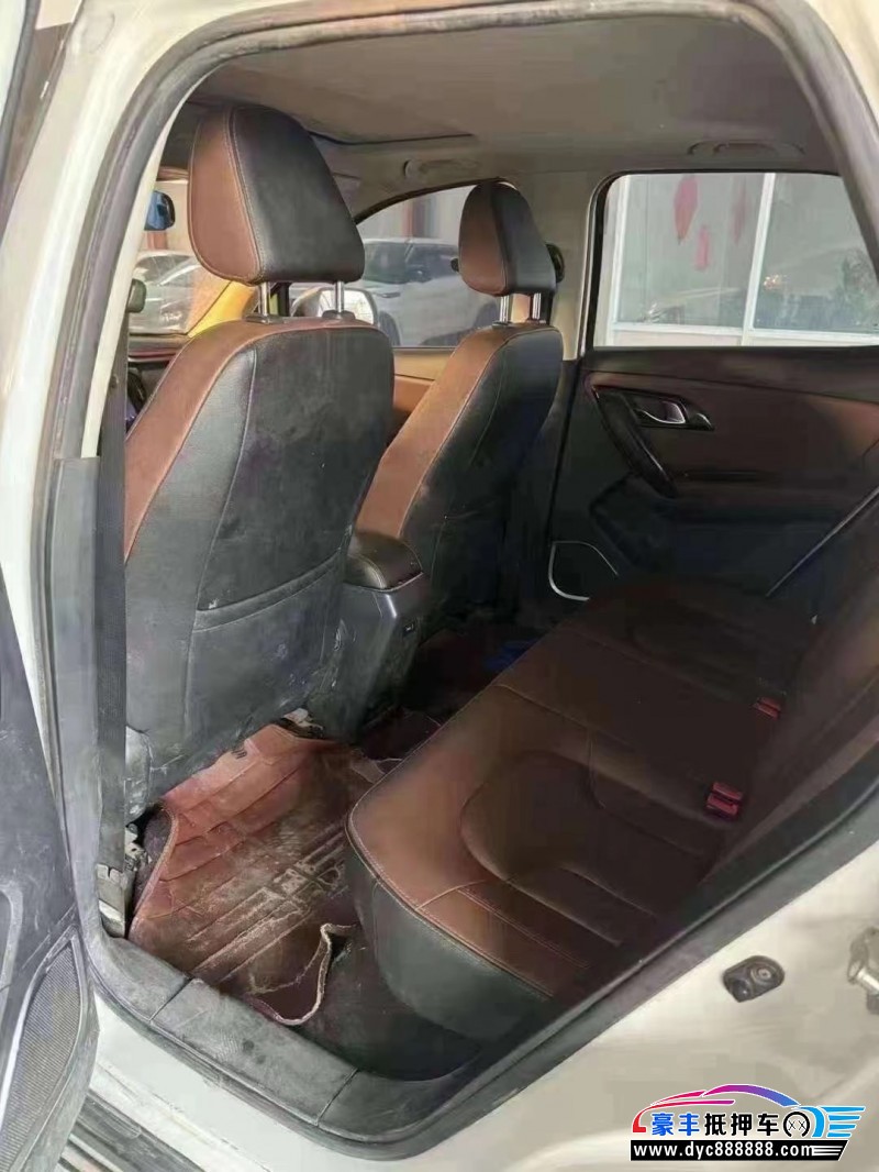 18年一汽森雅R7SUV抵押车出售