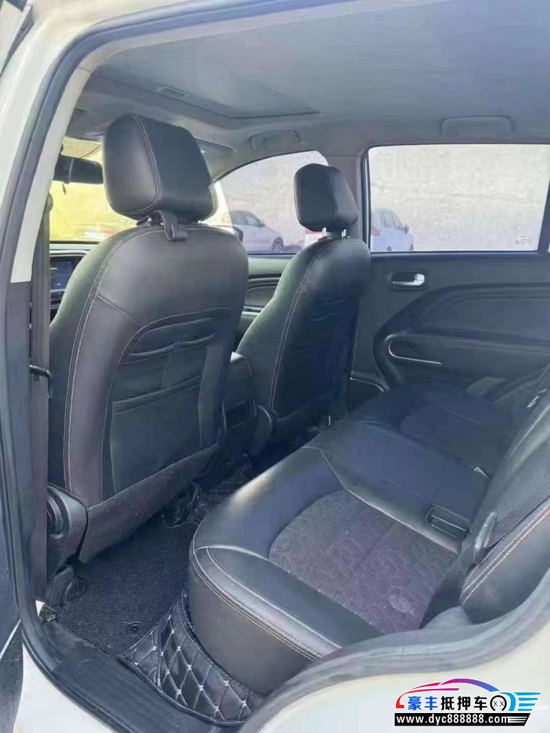 19年传祺gs3轿车抵押车出售