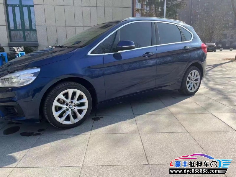 18年宝马2系轿车抵押车出售