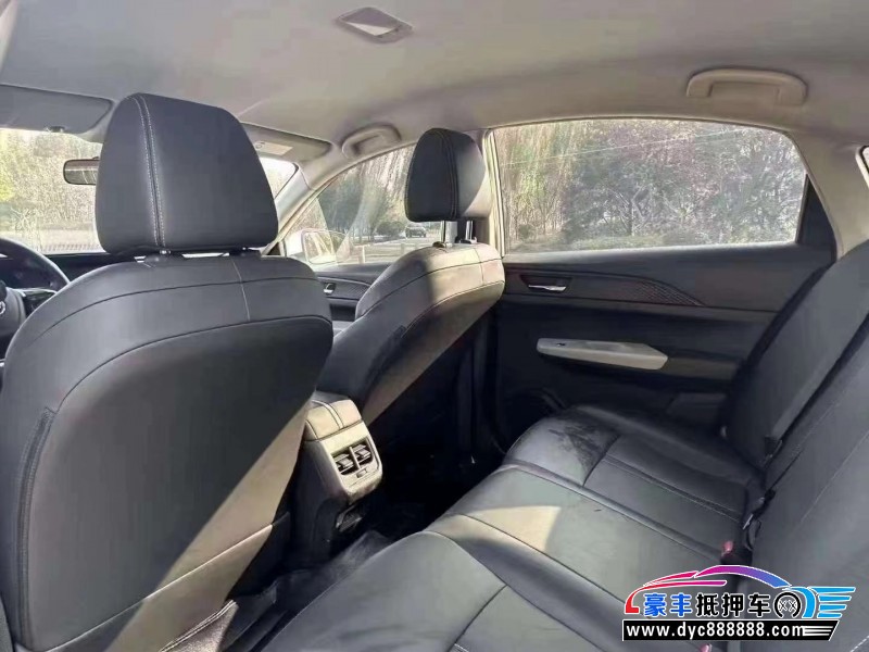 22年东风风神E70轿车抵押车出售