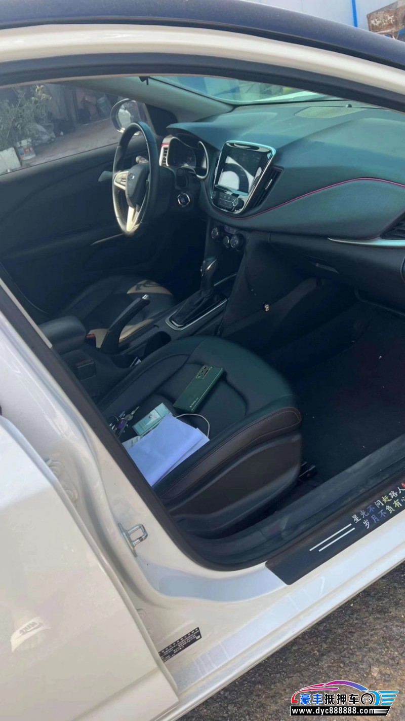 21年雪佛兰科鲁兹轿车抵押车出售