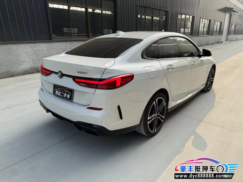 22年宝马2系轿车抵押车出售