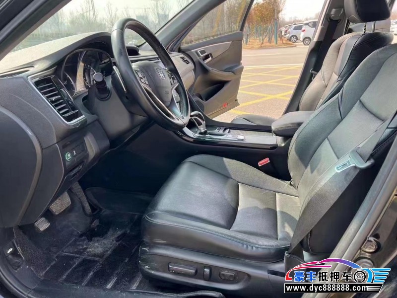 16年本田思铂睿轿车抵押车出售