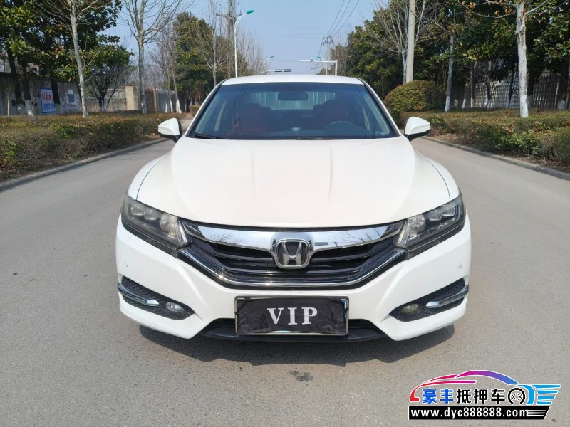 16年本田思铂睿轿车抵押车出售