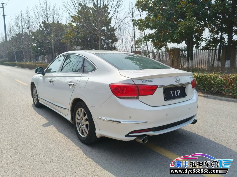 16年本田思铂睿轿车抵押车出售