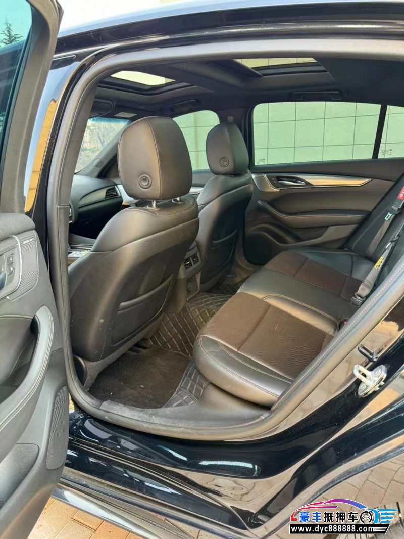 21年凯迪拉克CT5轿车抵押车出售