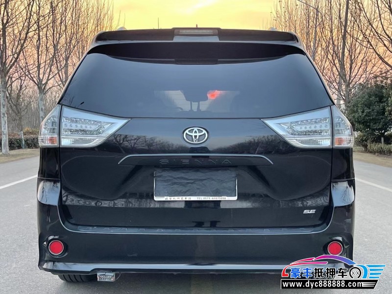 18年丰田塞纳MPV抵押车出售