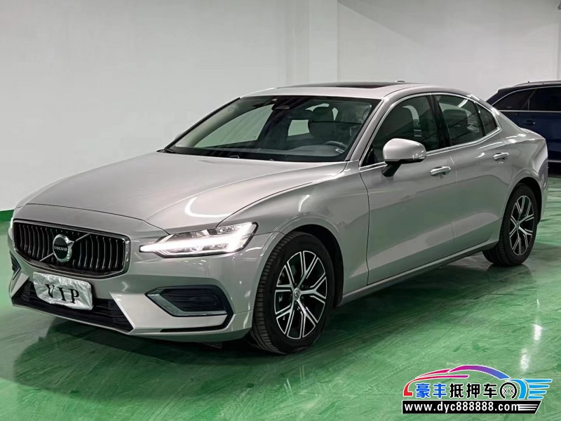 23年沃尔沃S60轿车抵押车出售