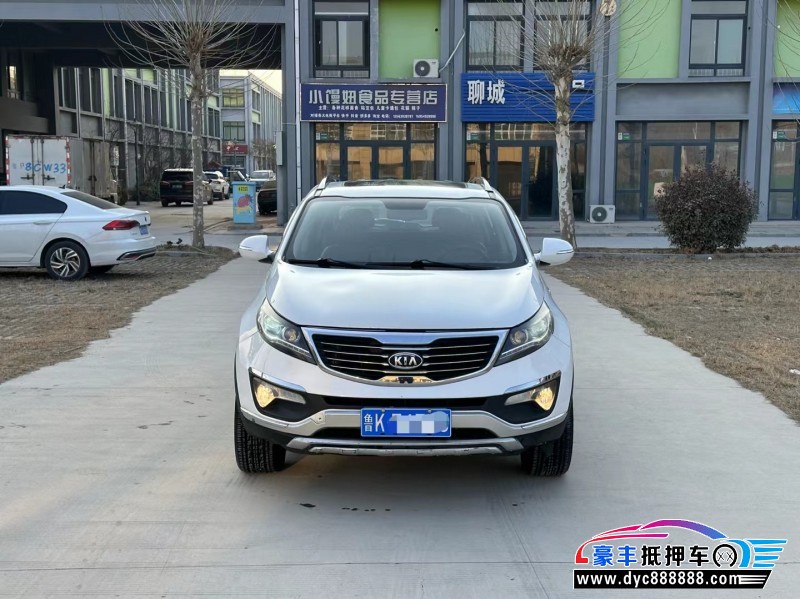 13年起亚智跑轿车抵押车出售