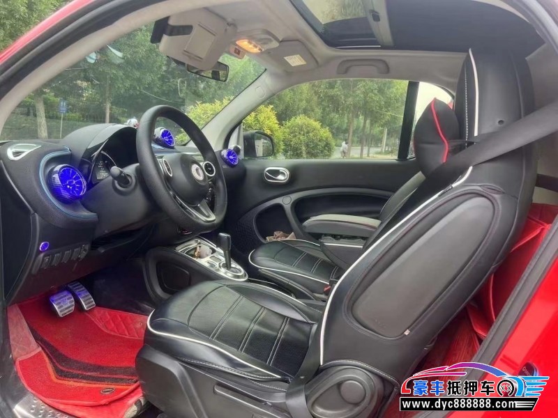 18年奔驰smart轿车抵押车出售