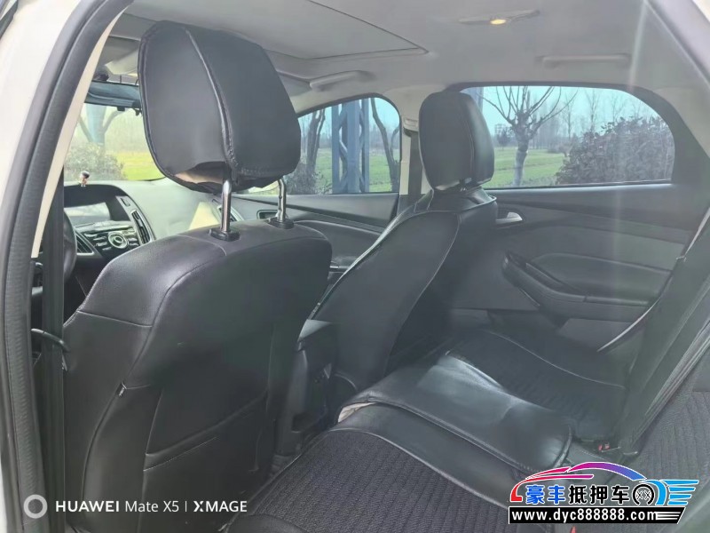 21年福特福克斯轿车抵押车出售