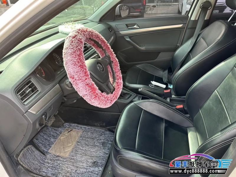 21年大众朗逸轿车抵押车出售