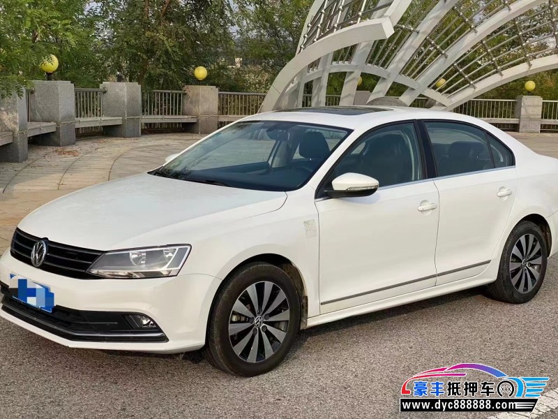 18年大众速腾轿车抵押车出售