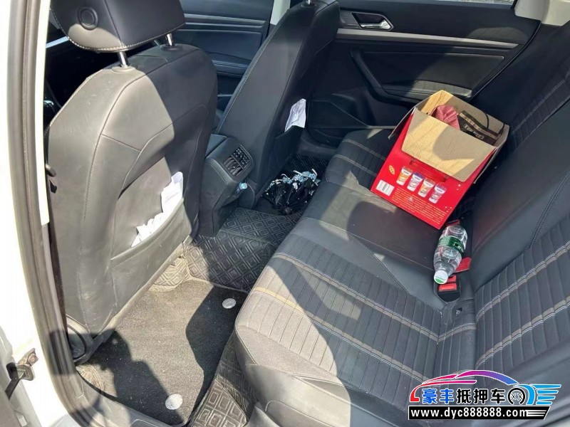 21年大众朗逸轿车抵押车出售