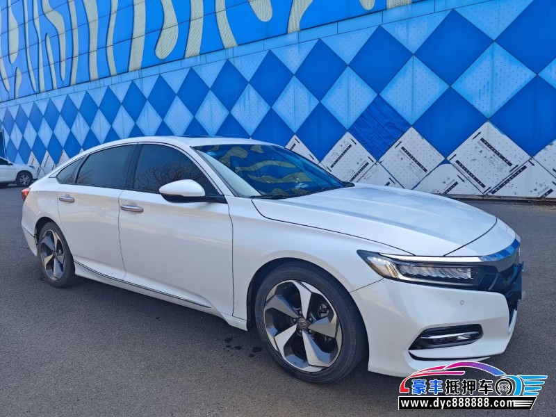 20年本田雅阁轿车抵押车出售