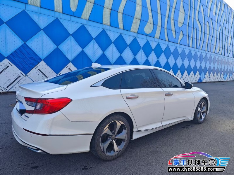 20年本田雅阁轿车抵押车出售