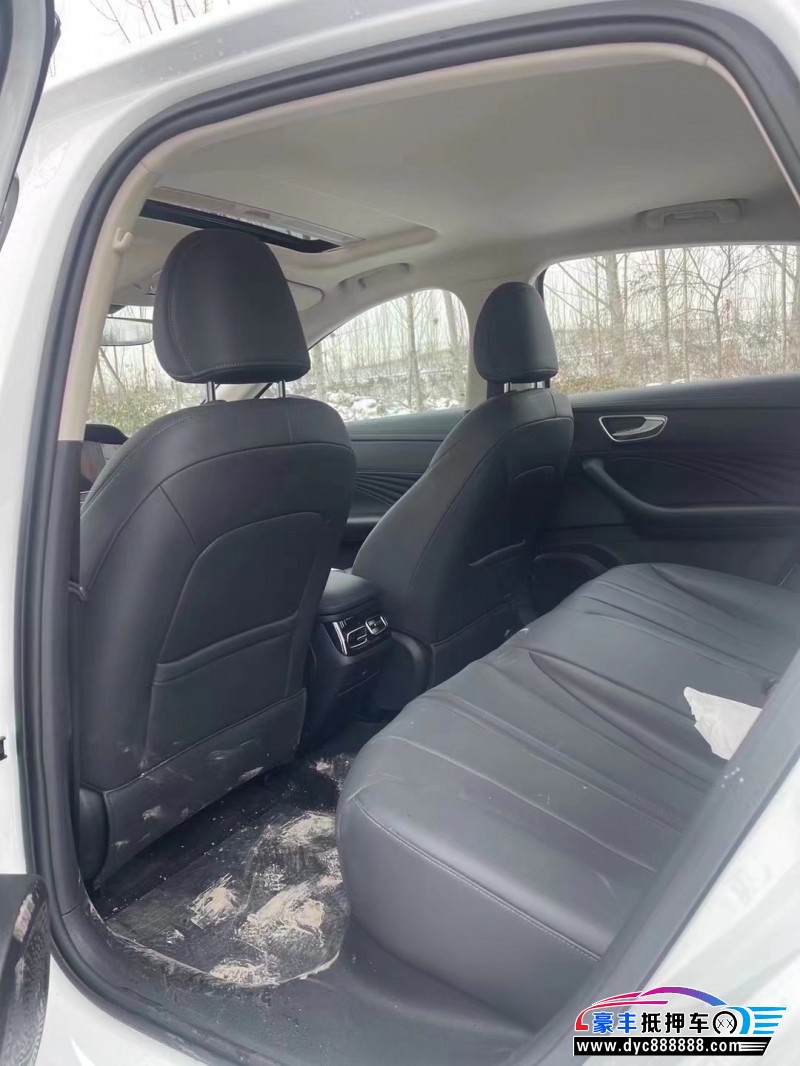 24年荣威D7轿车抵押车出售